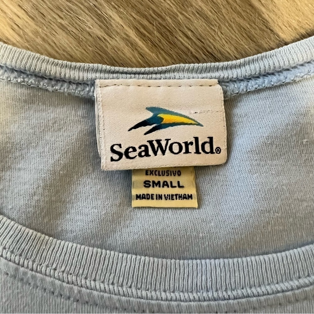 Y2K SEA WORLD 2010 Souvenir T-Shirt Shirt Sleeve Light Blue Shamu Whale S - Picture 4 of 8